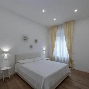 Appartamento R.b., La Spezia